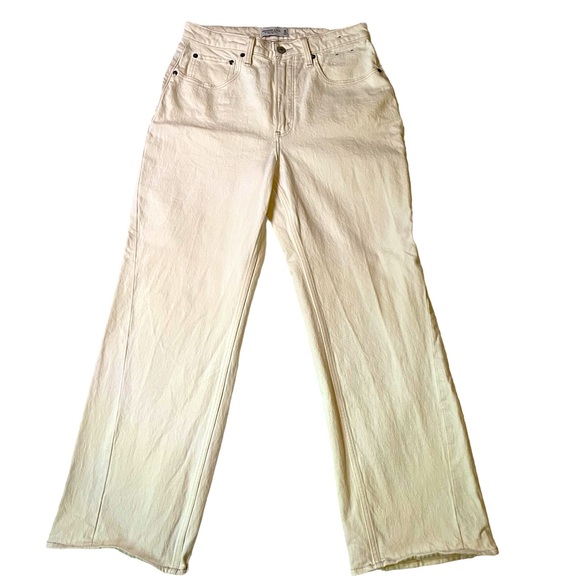 Abercrombie & Fitch - The 90s Relaxed Jean - High Rise - Picture 3 of 4